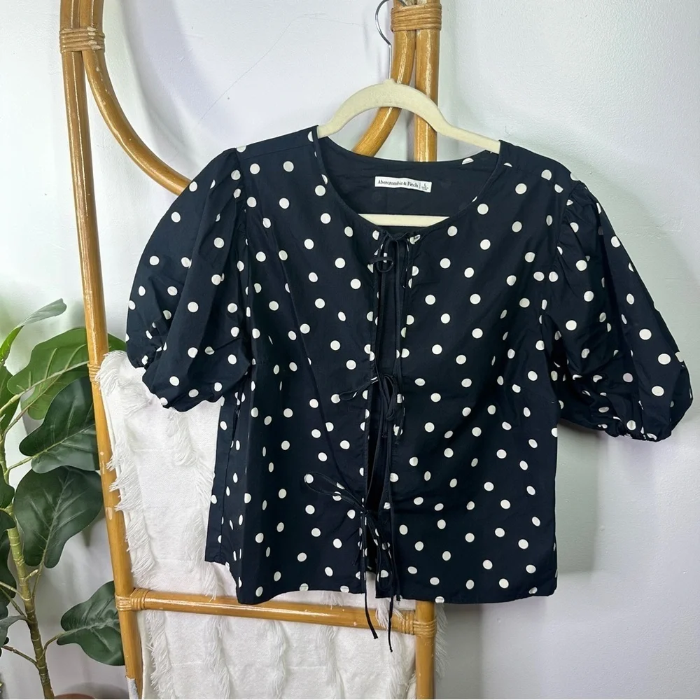 Abercrombie & Fitch short sleeve